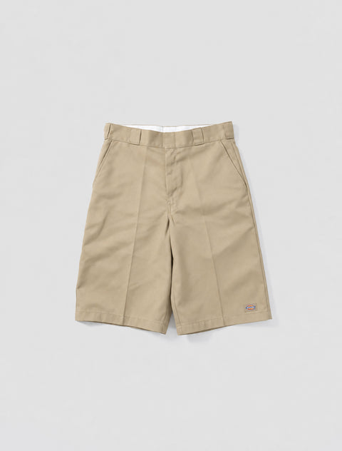 42283 Loose 13'' Multi Pocket Shorts