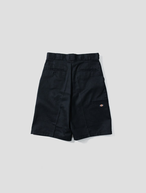 42283 Loose 13'' Multi Pocket Shorts