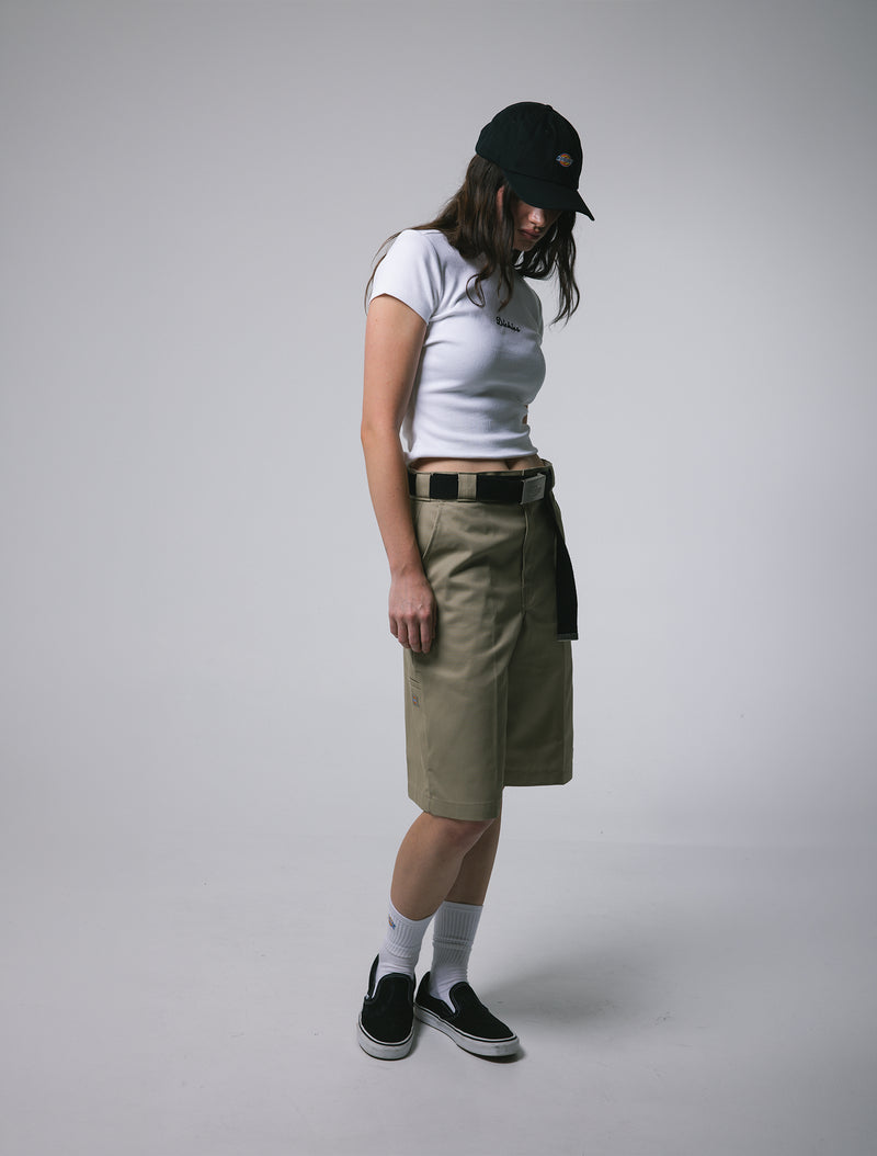 42283 Loose 13'' Multi Pocket Shorts