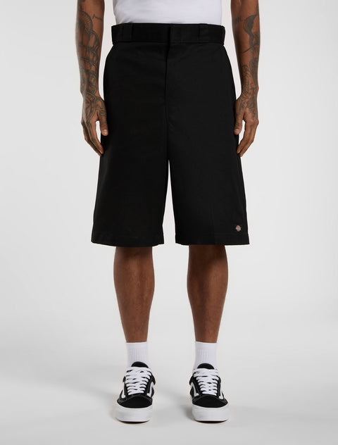 42283 Loose 13'' Multi Pocket Shorts