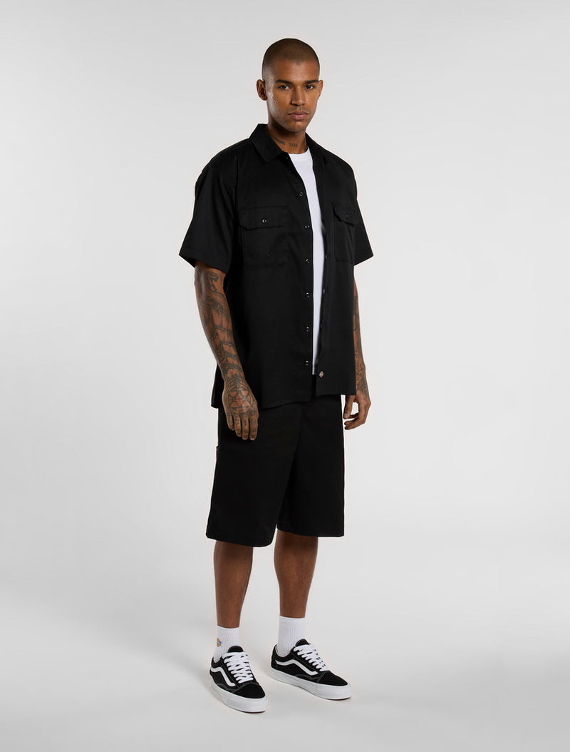 42283 Loose 13'' Multi Pocket Shorts