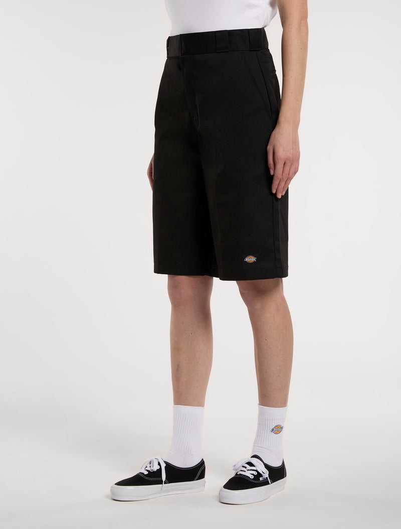 42283 Loose 13'' Multi Pocket Shorts