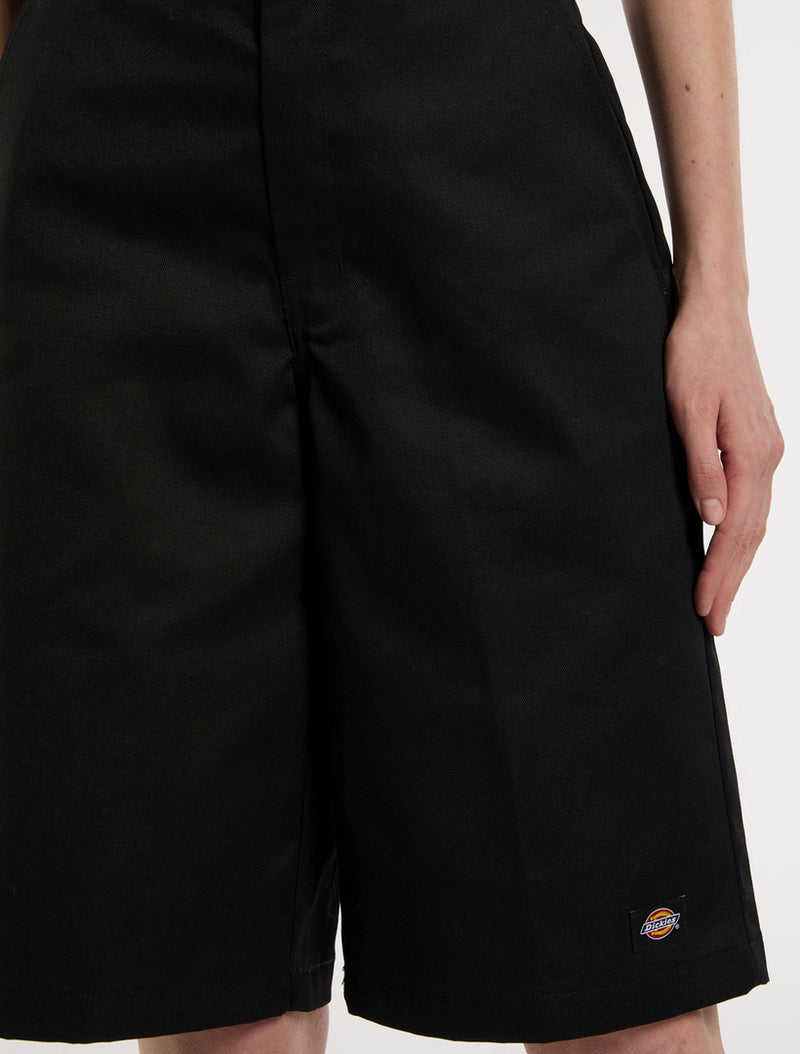 42283 Loose 13'' Multi Pocket Shorts