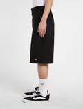 42283 Loose 13'' Multi Pocket Shorts