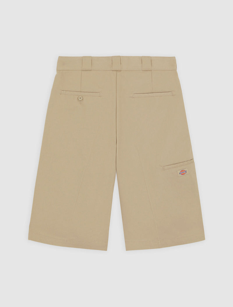 42283 Loose 13'' Multi Pocket Shorts