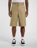 42283 Loose 13'' Multi Pocket Shorts