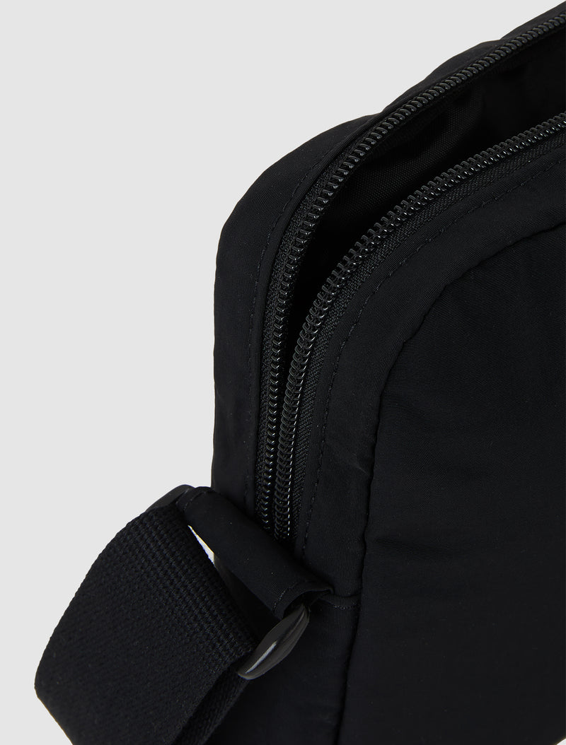 Enon Pouch Bag