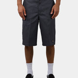 42283 Loose 13'' Multi Pocket Shorts